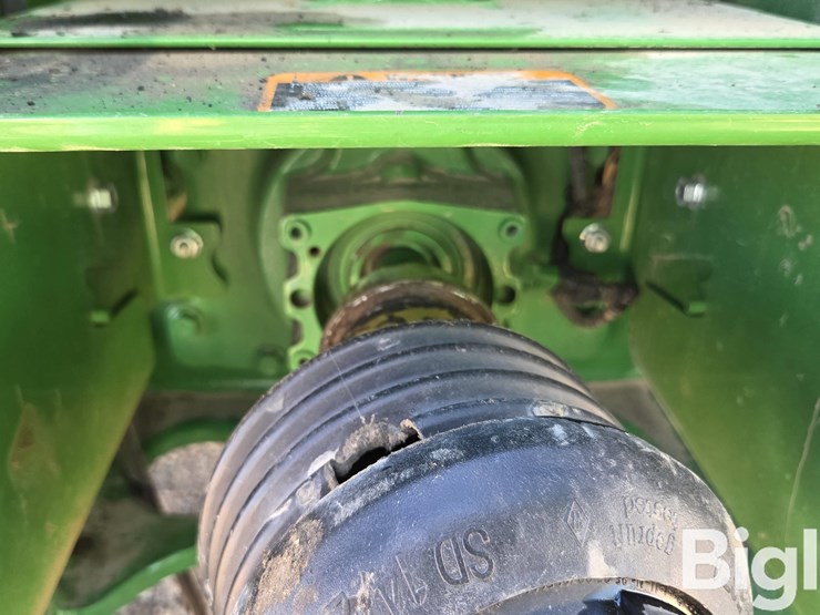 2021-john-deere-8r-250-image-19