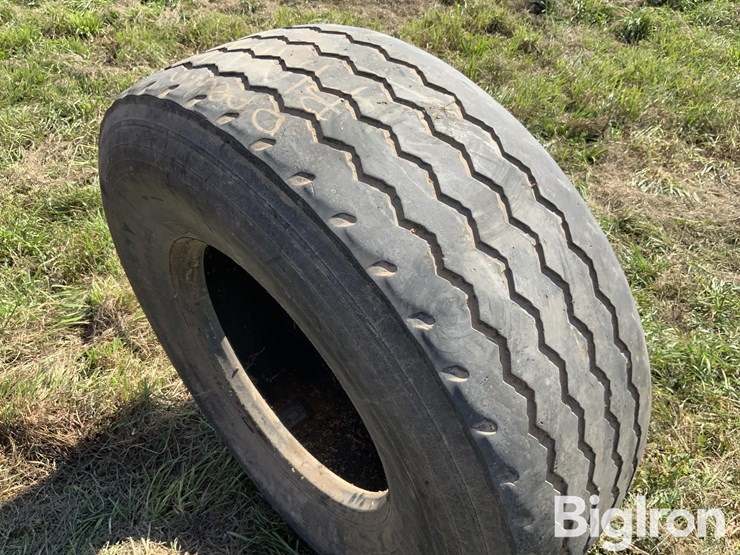 michelin-425/65r22.5-tire-image-11