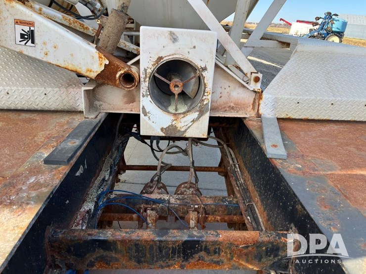 2013-neville-tender-trailer-image-33