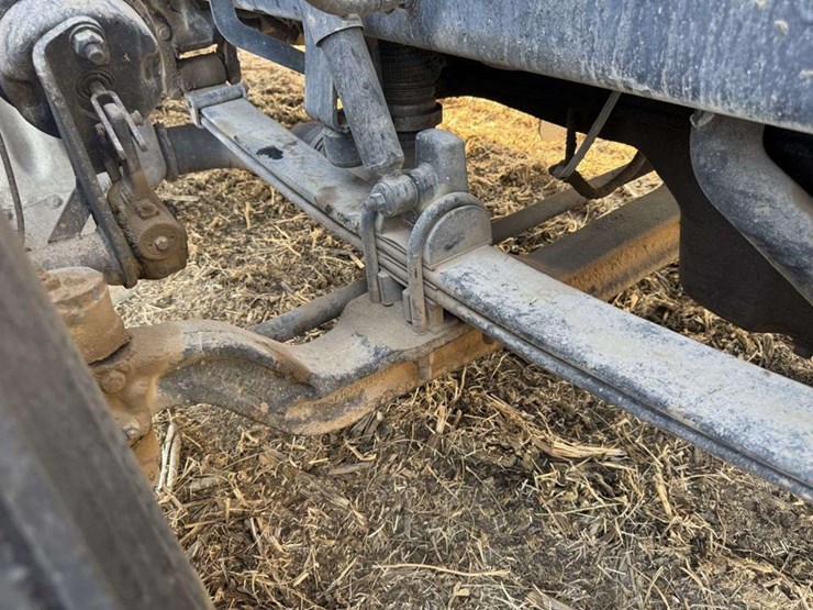 2014-peterbilt-386-image-23