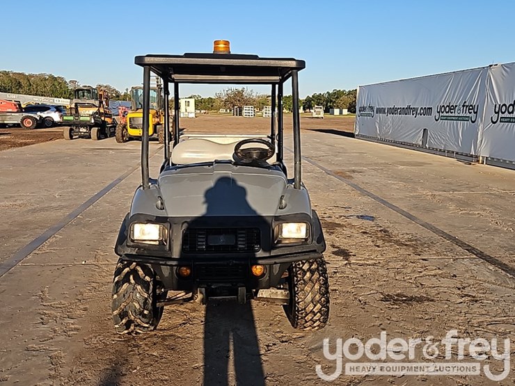 2019-club-car-carryall-1700-image-17