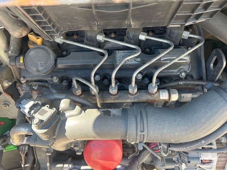 2017-bobcat-t450-image-8