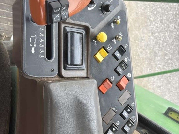 john-deere-9400-image-42