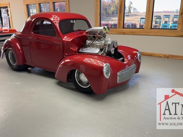 1941-willys-custom-coup-image-4
