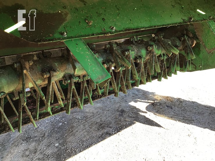 2023-john-deere-s300-image-12