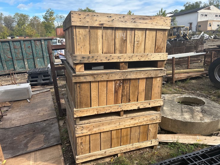 #134-•-(3)-47”-x-48”-wood-bins-image-1