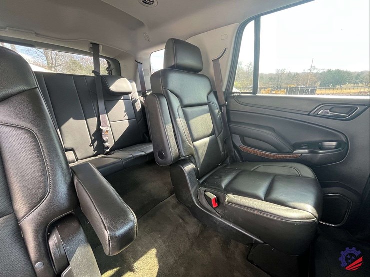 2015-chevrolet-tahoe-ltz-image-44