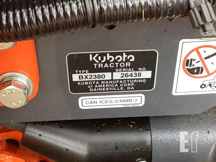 2018-kubota-bx2380-image-27
