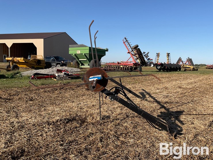 6-row-down-corn-reel-image-8