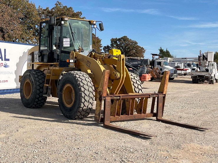 2005-caterpillar-928g-image-2