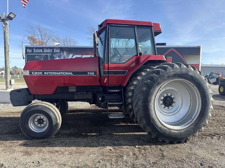 case-ih-7110-image-2
