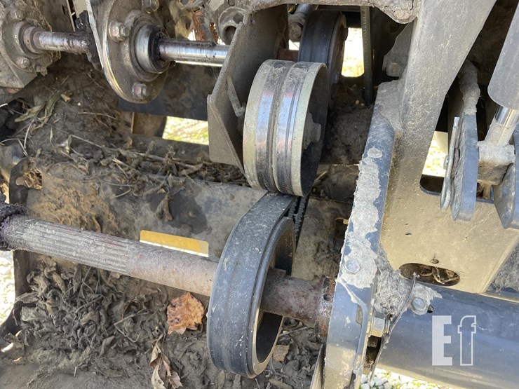 2013-gleaner-9250-image-10