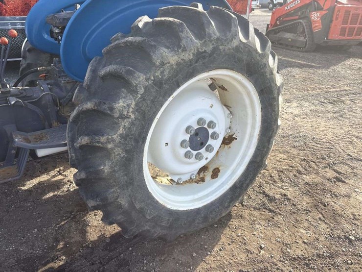 new-holland-3430-image-9