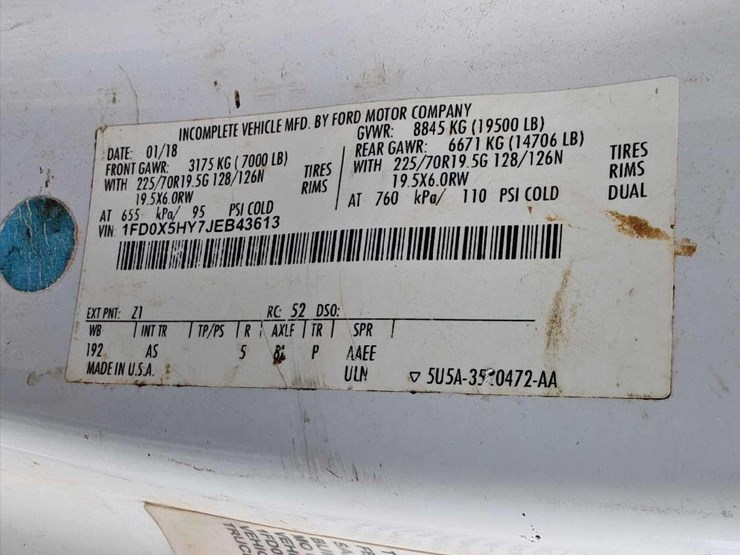 2018-ford-f550-image-9