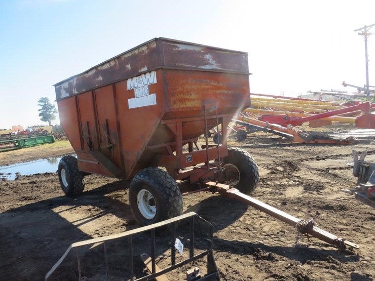 m&w-little-red-wagon-image-1