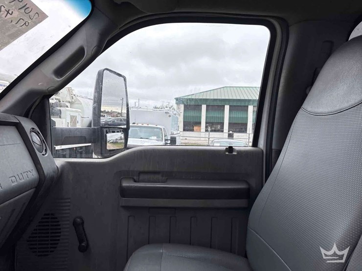 2019-ford-f750-image-34