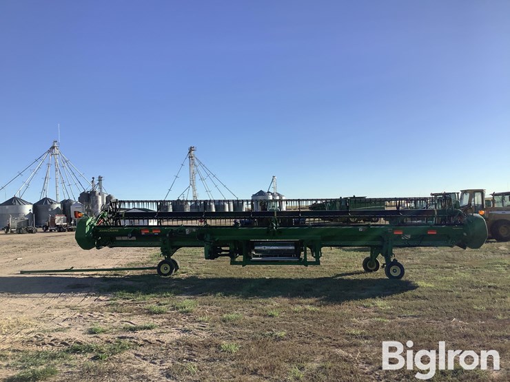 2017-john-deere-635d-image-8