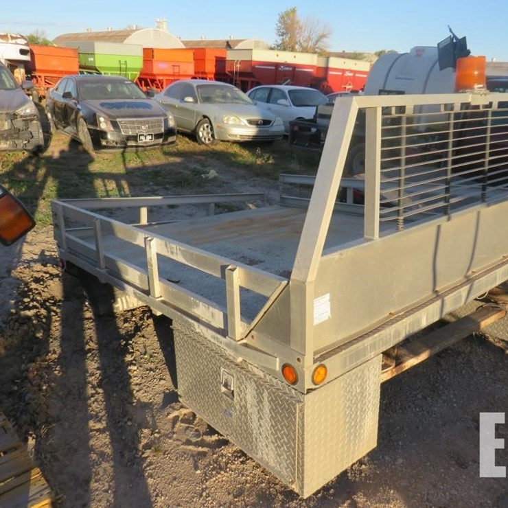 ALUNINUM FLATBED PICKUP BOX