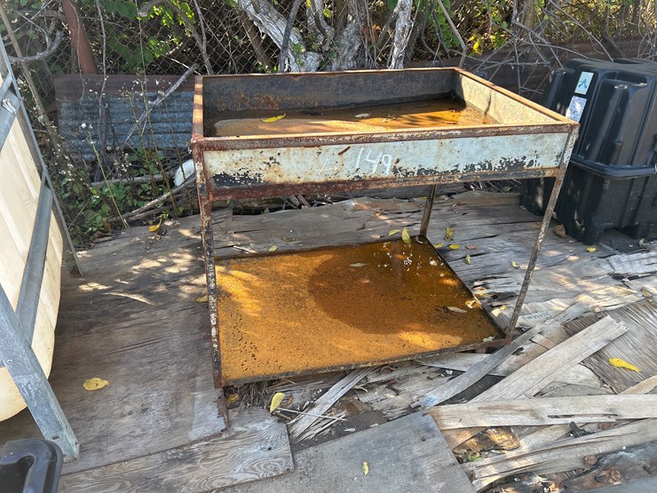 #149-•-30”-x-40”-steel-portable-cart-image-1