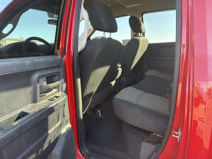 2010-dodge-ram-1500-image-26