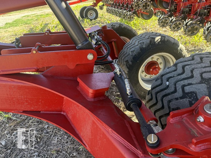 2024-case-ih-2160-image-47