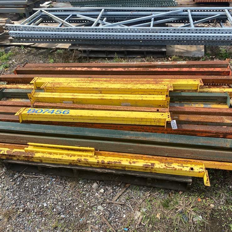 #100 • Approx (29) Asst. Length Cross Beams
