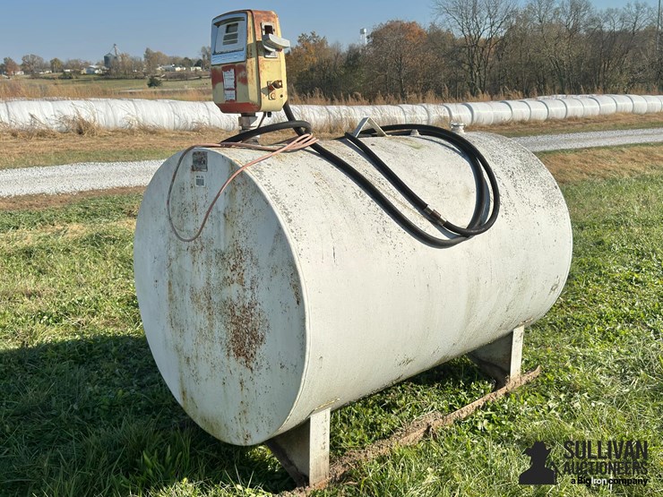 steel-fuel-tank-w/pump-image-1