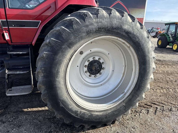 case-ih-7110-image-11