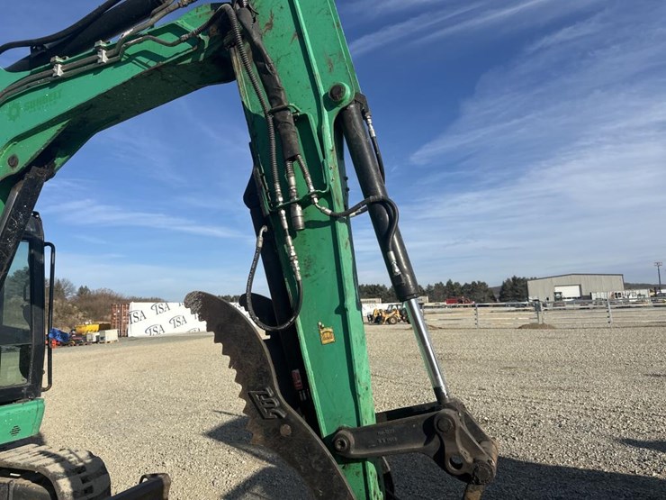 2018-jcb-85z-1-image-19