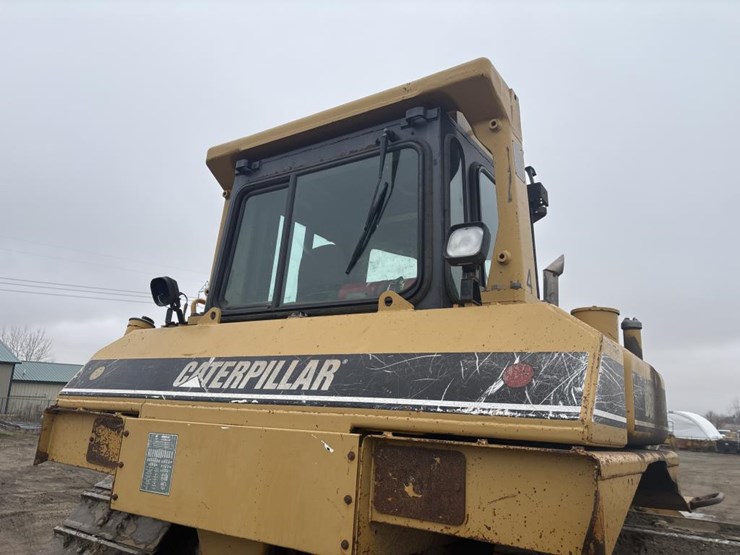 2001-caterpillar-d6r-lgp-image-11