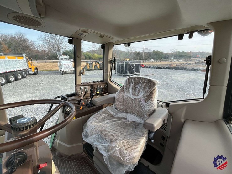 john-deere-6420-image-75