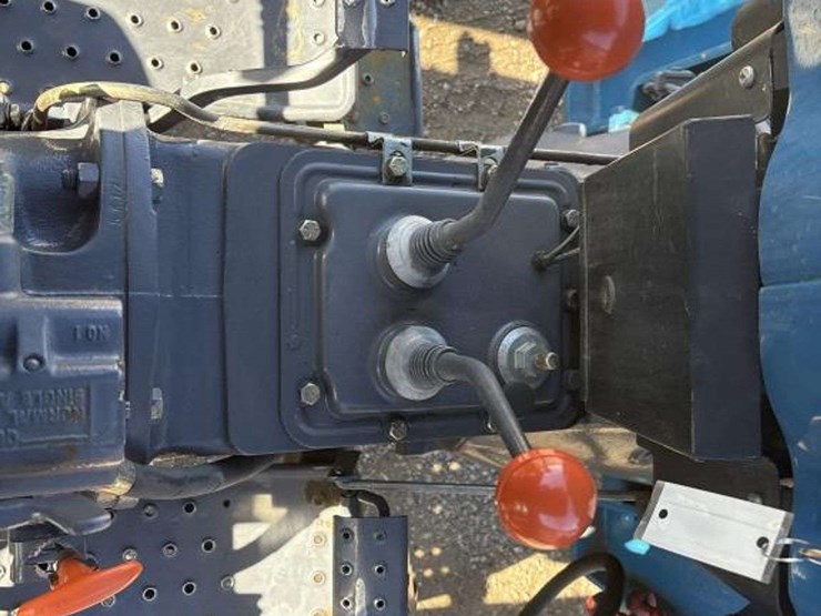 new-holland-3430-image-22