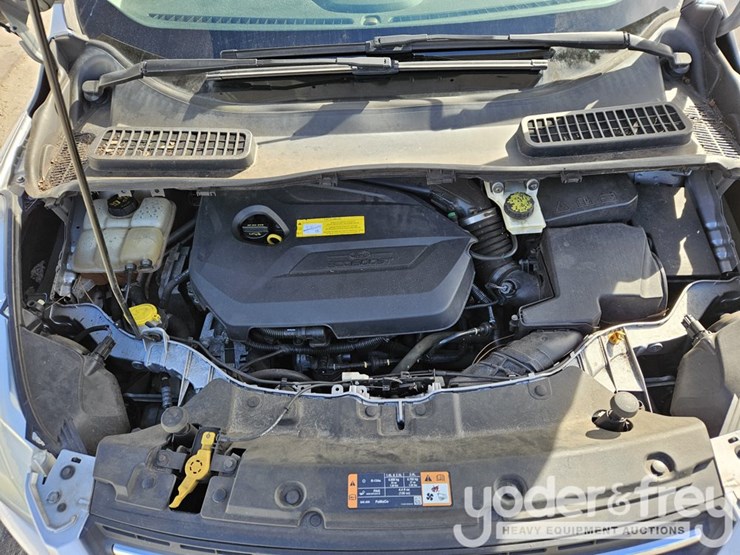 2016-ford-escape-image-14