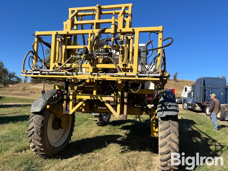 ag-chem-rogator-664-image-6