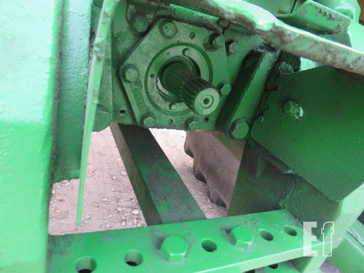 john-deere-8640-image-12