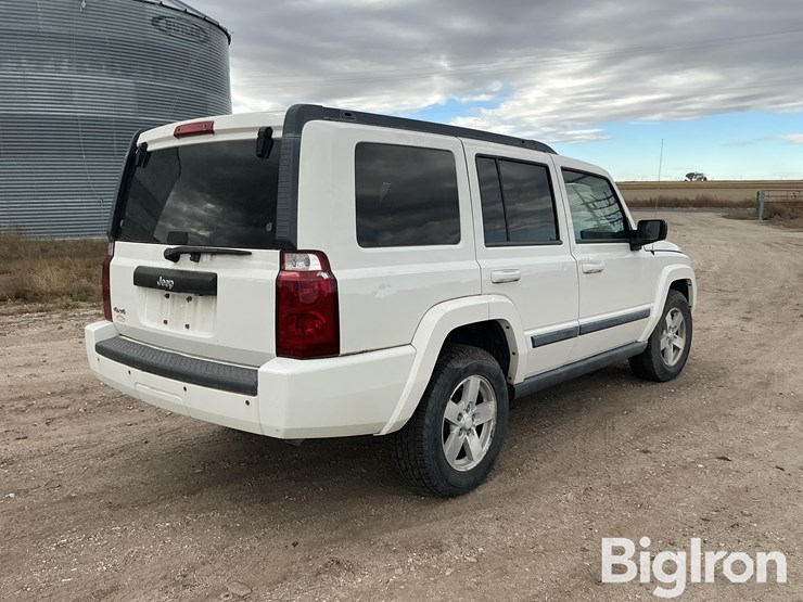 2008-jeep-commander-image-5