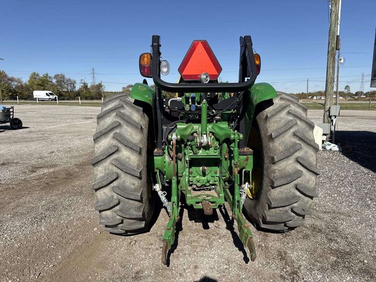 john-deere-5075m-image-4