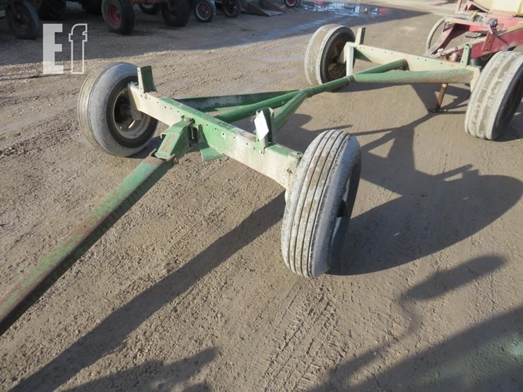 john-deere-1065-image-2