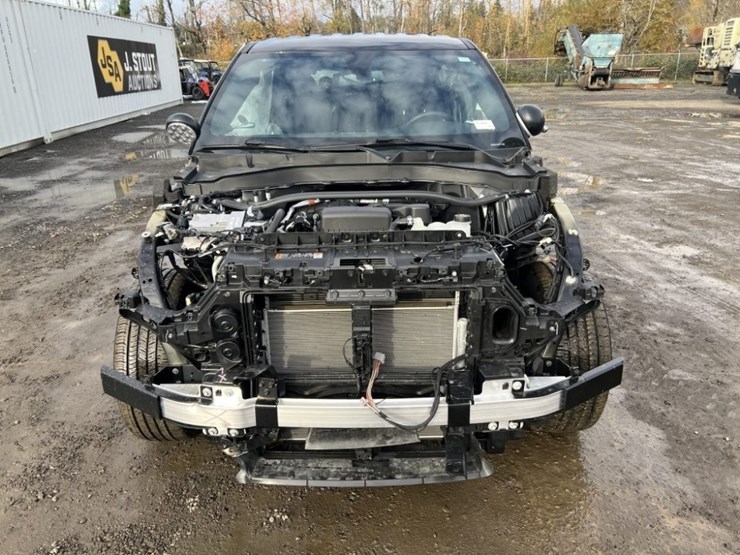 2024-ford-explorer-image-8