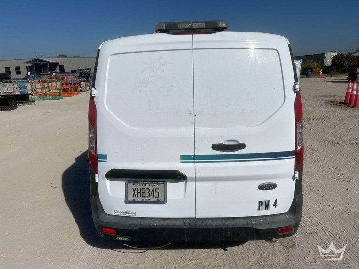 2019-ford-transit-connect-image-18