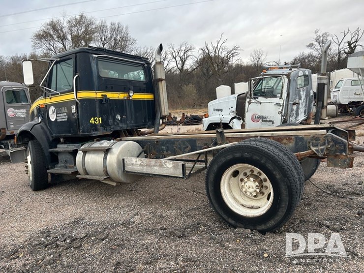 1992-ihc-8100-truck-(cp1306,-unit-431)-image-3