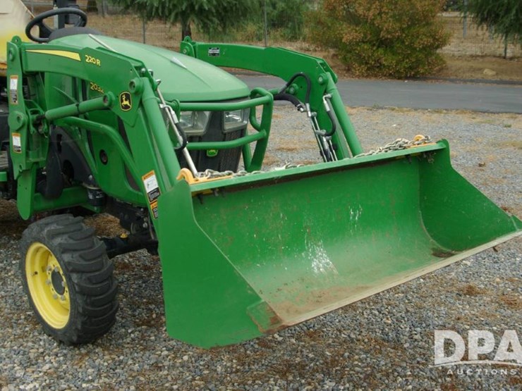 john-deere-2032r-image-14
