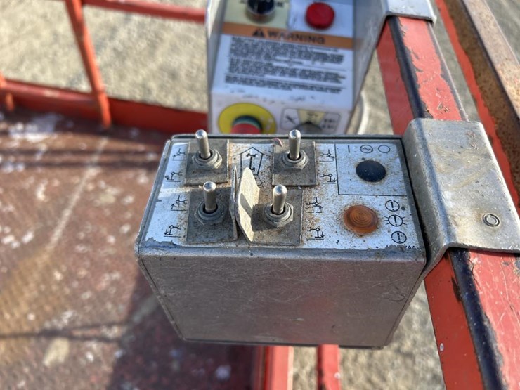 skyjack-sj8841rt-image-41