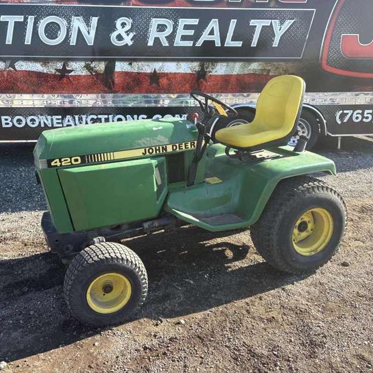 JOHN DEERE 420