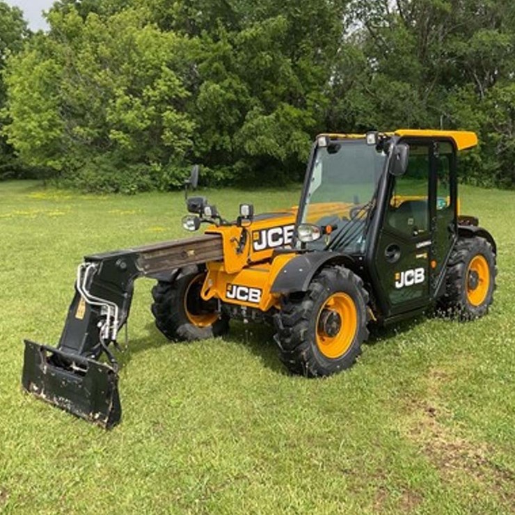 2022 JCB 525-60