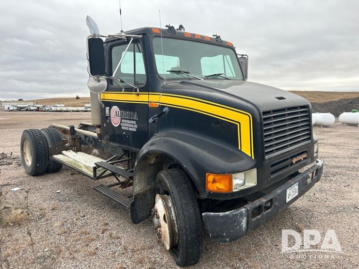 1992-ihc-8100-truck-(cp1306,-unit-431)-image-9