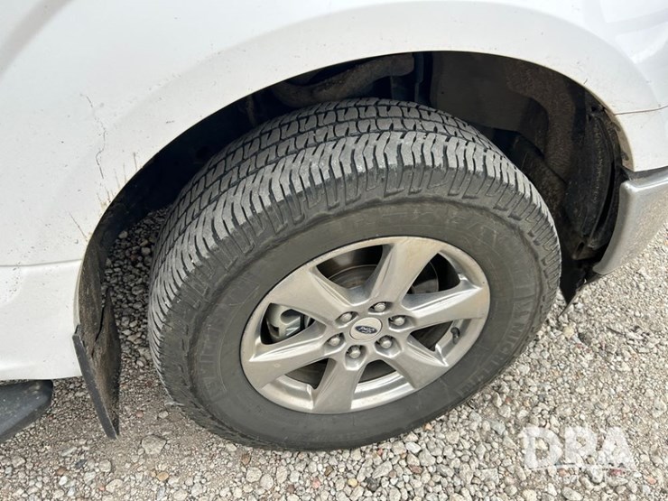 2019-ford-f150-xlt-image-14