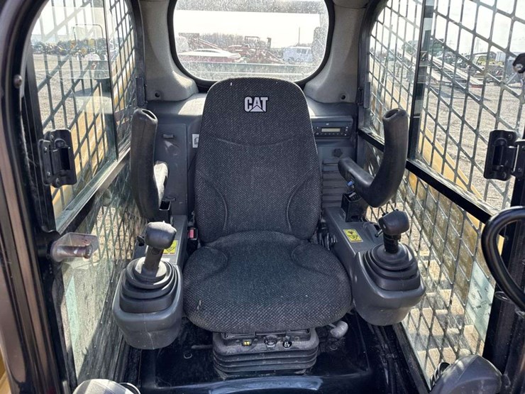 caterpillar-289d-image-22