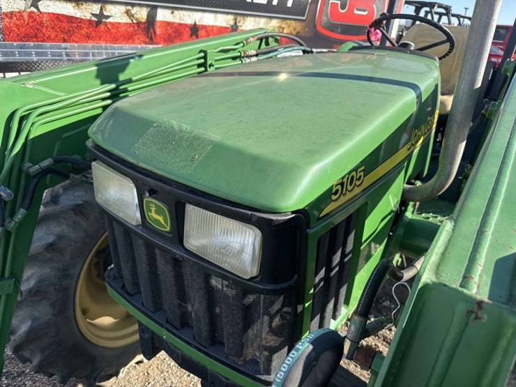 john-deere-5105-image-10