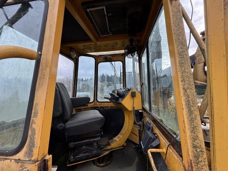 1974-letourneau-2594-image-13